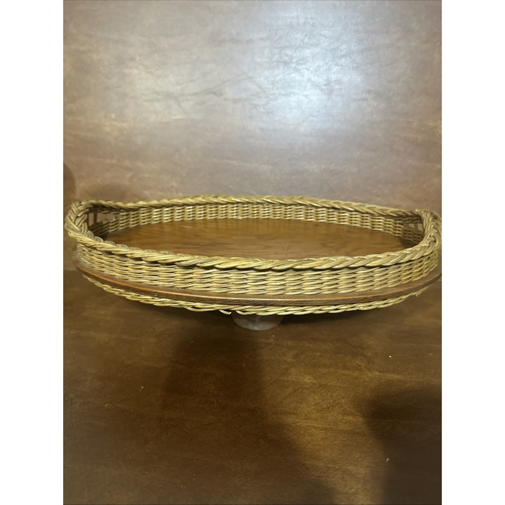 Vtg  Victorian Primitive Woven Oval Wicker Vanity or Serving Tray 12"X16"